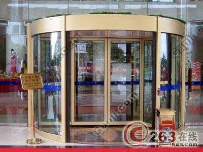 北京忠瑞制冷空調(diào)設(shè)備安裝有限公司 專(zhuān)業(yè)服務(wù)與全球化視野